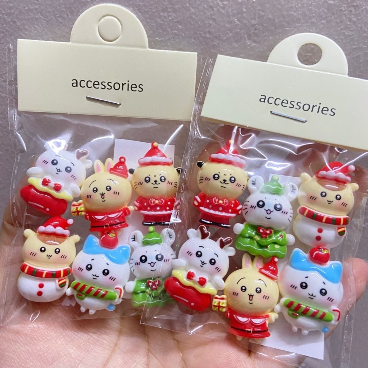 hristmas Solid Color Chiikawa  - Crafting Resin ulasan dan harga